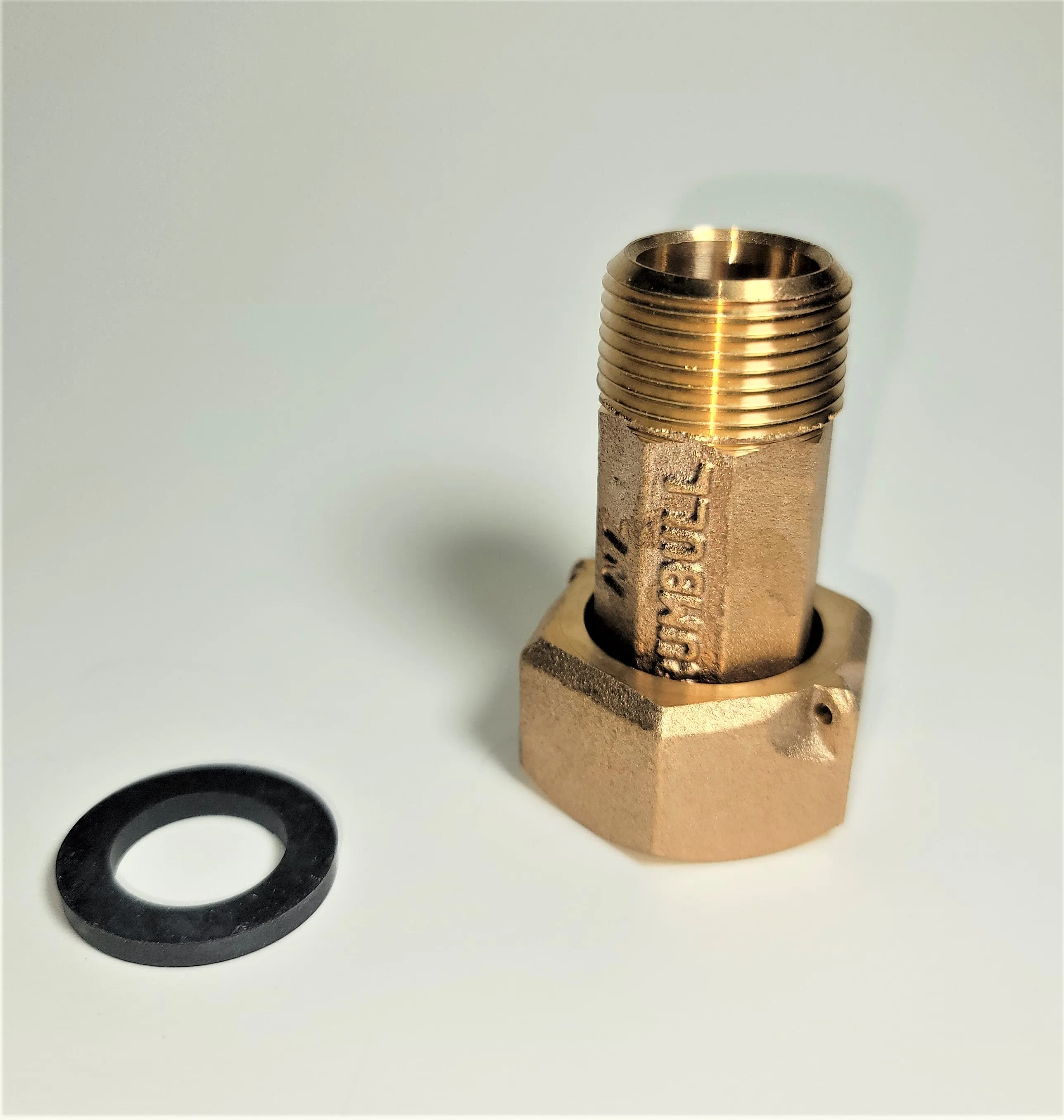 3/4" Water Meter Coupling, LEAD-FREE brass, 3/4" Fem swivel nut x 3/4" male NPT