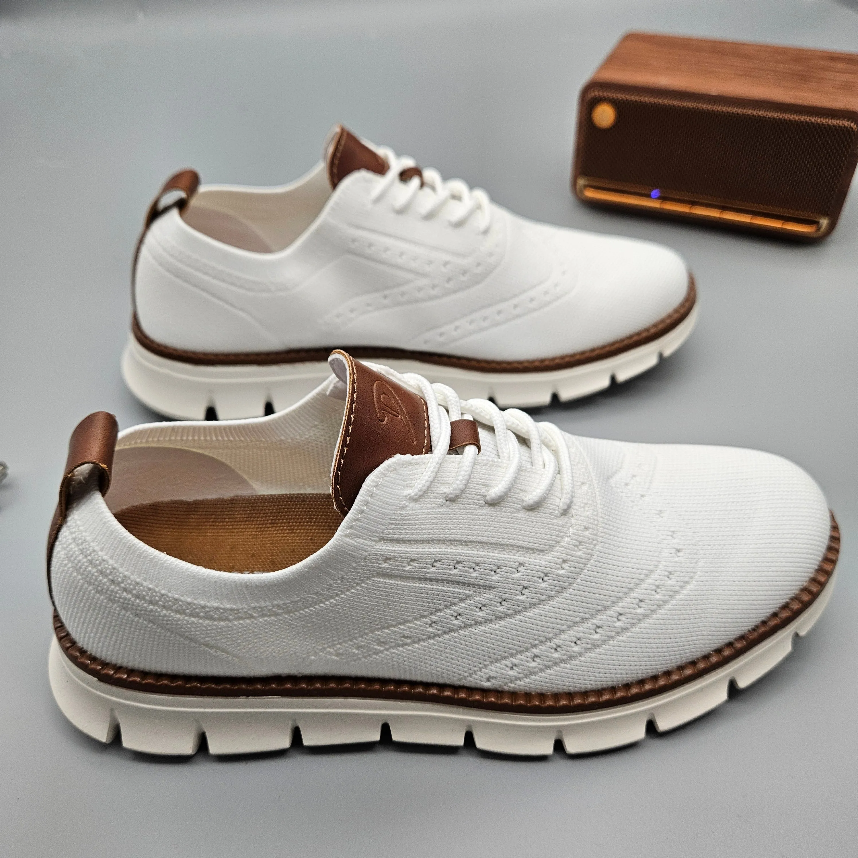 Autumn Comfy breathable Orthopedic Oxford Sneakers For Wide Feet - White