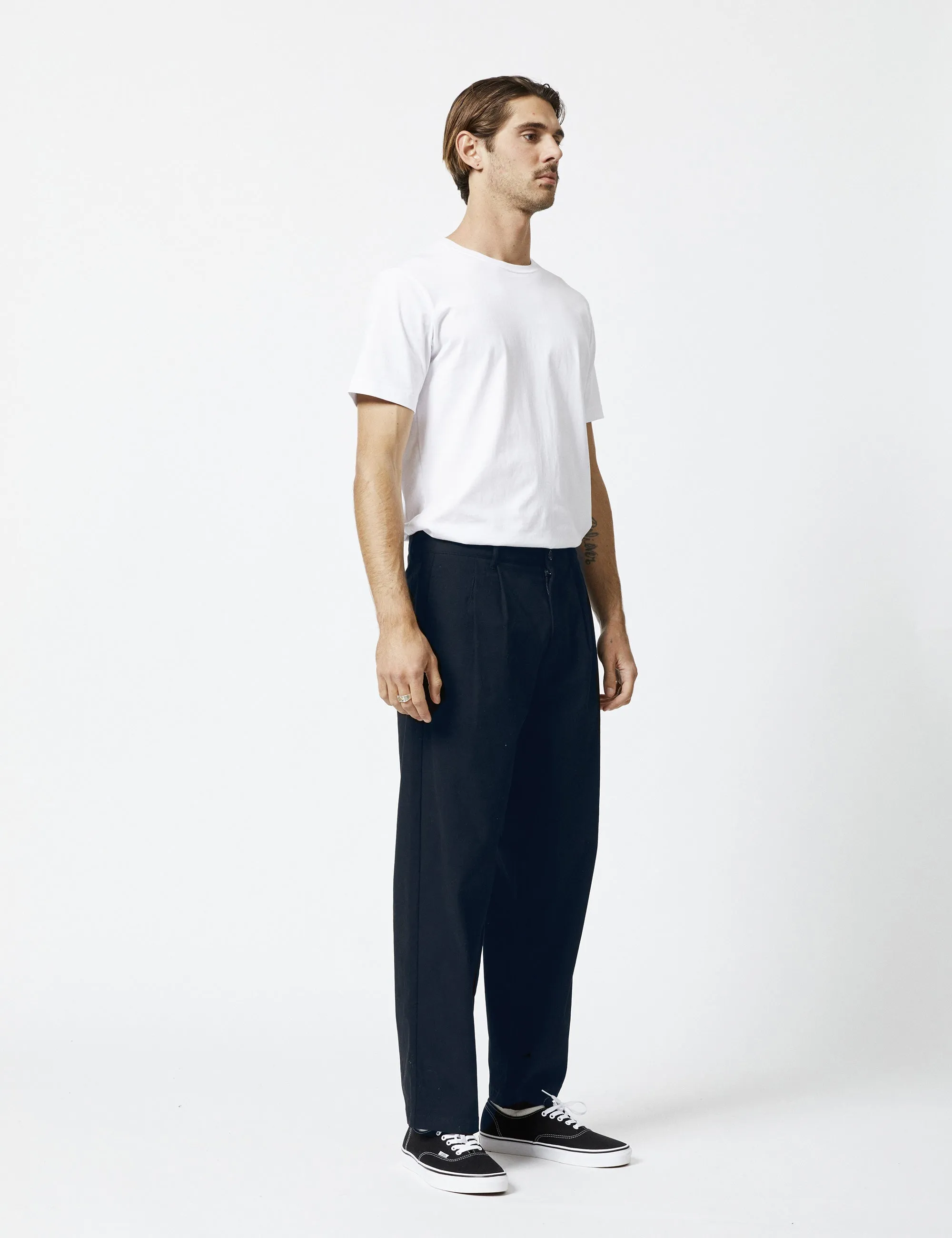 Brooklyn Pleated Pant - Navy