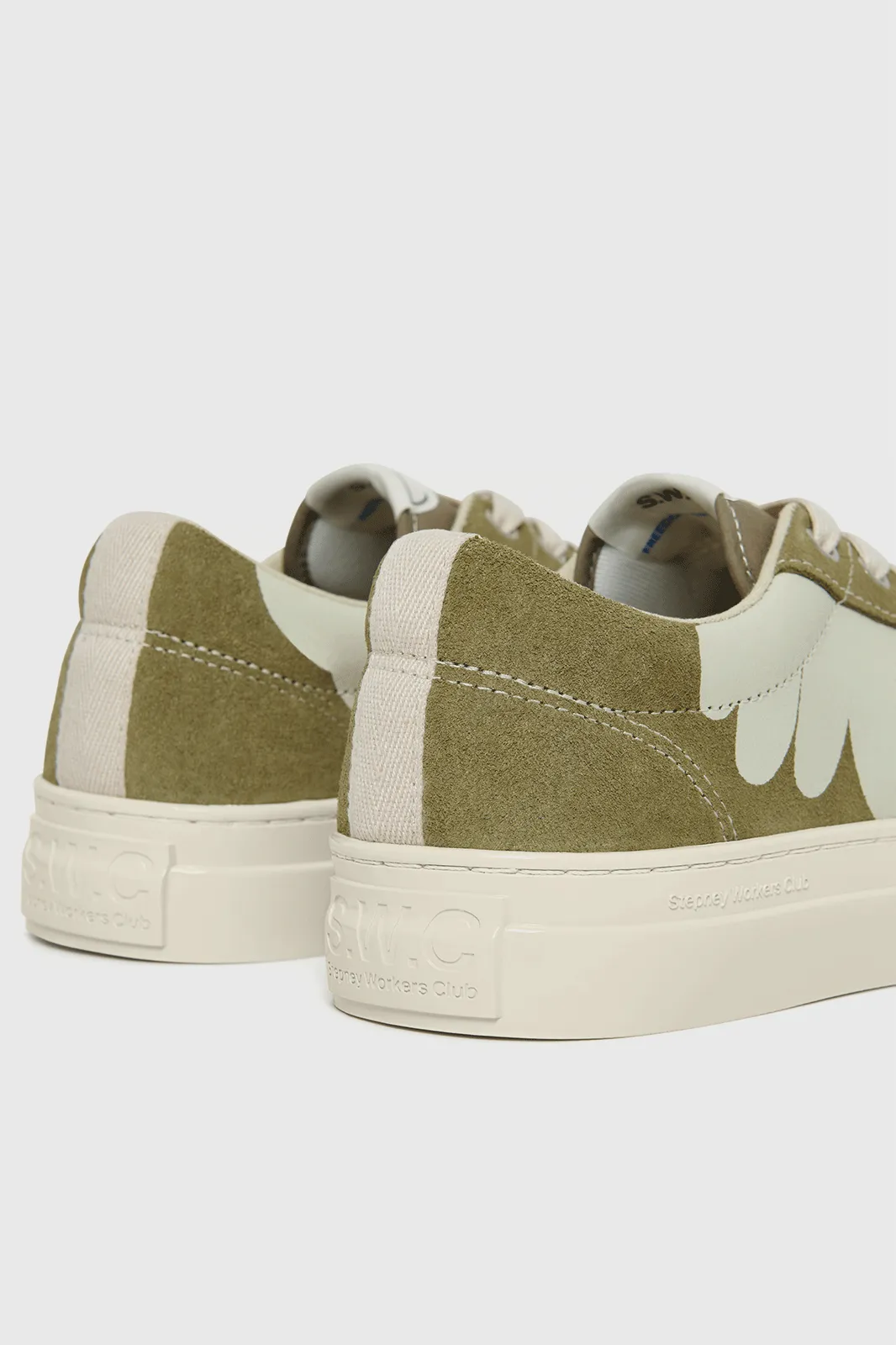 Dellow Shroom Hands Suede - Moss / White