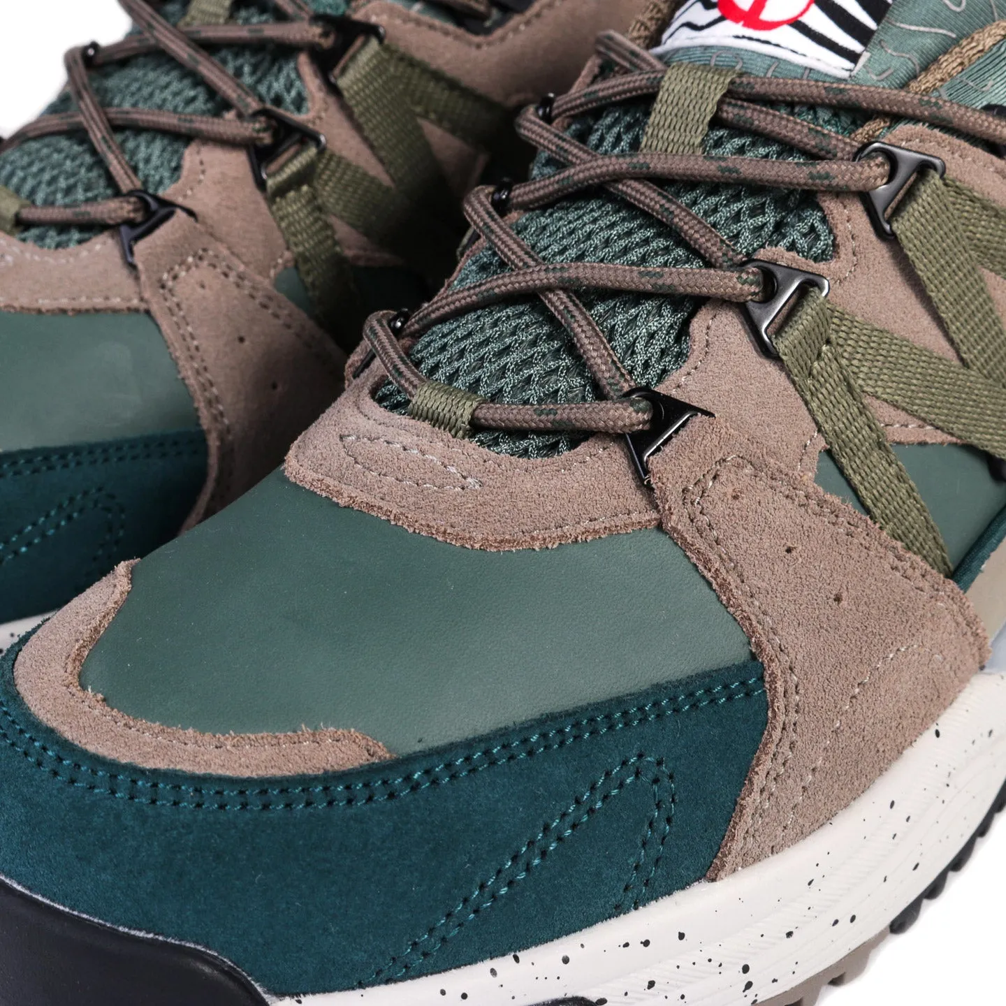 KARHU FUSION XC WP SMOKE PINE / DARK FORSET