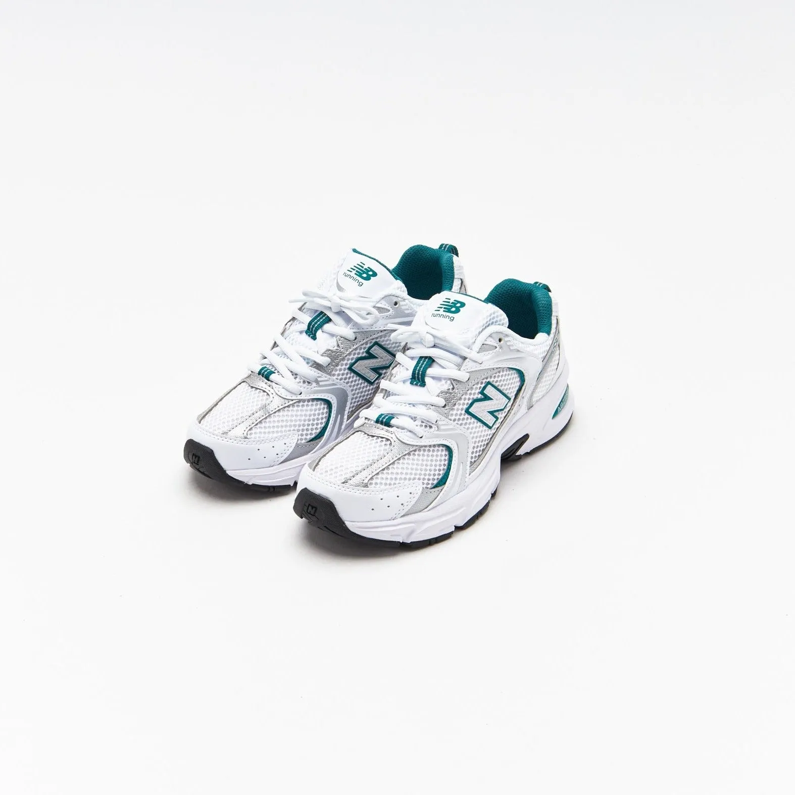 MR530AB White Vintage Teal Classic Sneakers