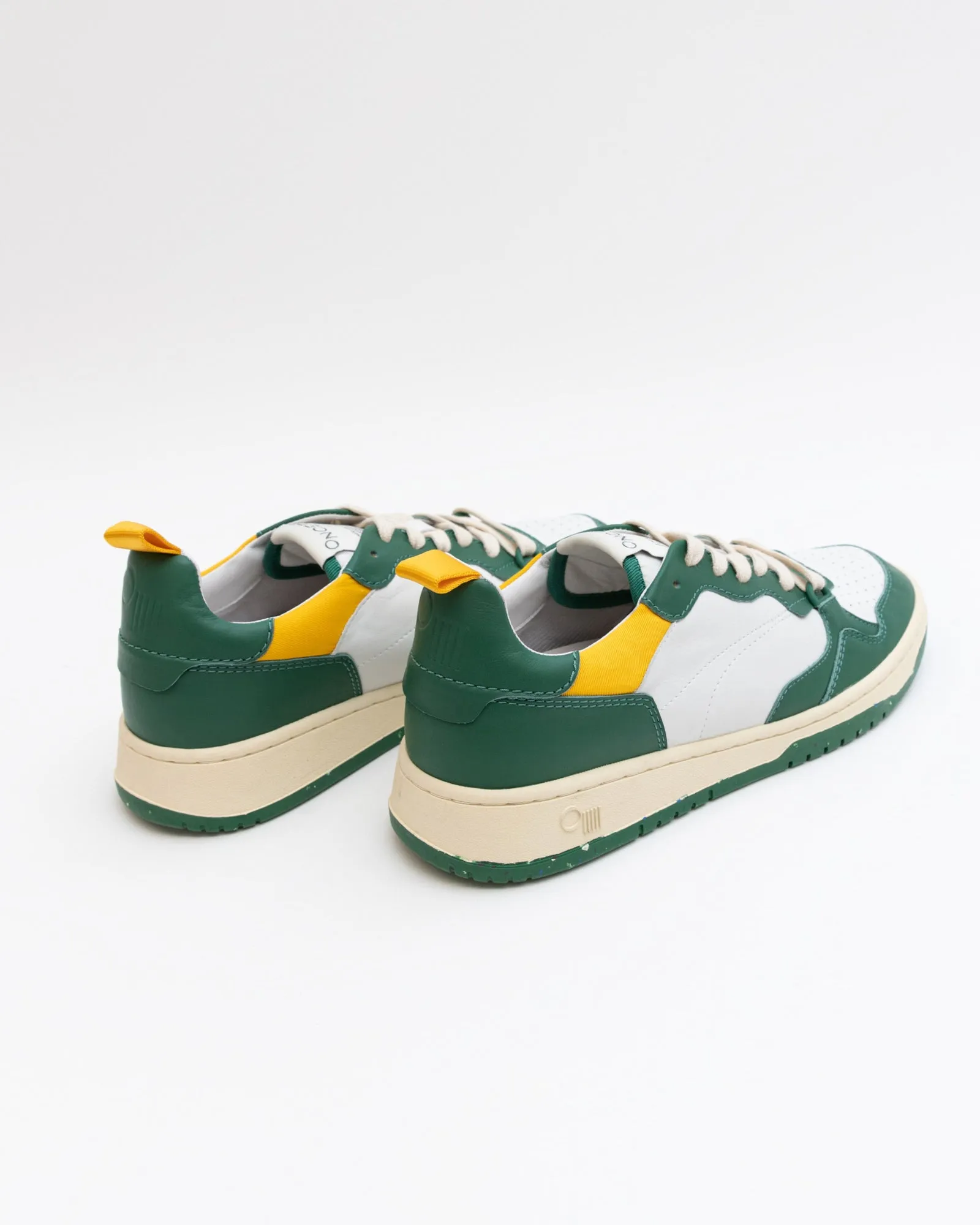 Oncept Phoenix Mens in Green Fields