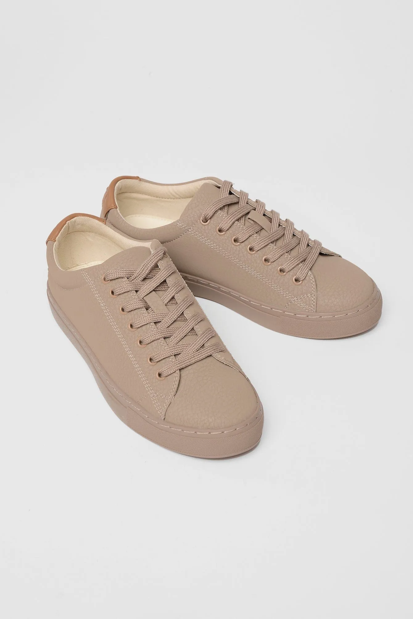 R-Kind Unisex Vegan Leather Sneakers | Pluto Putty